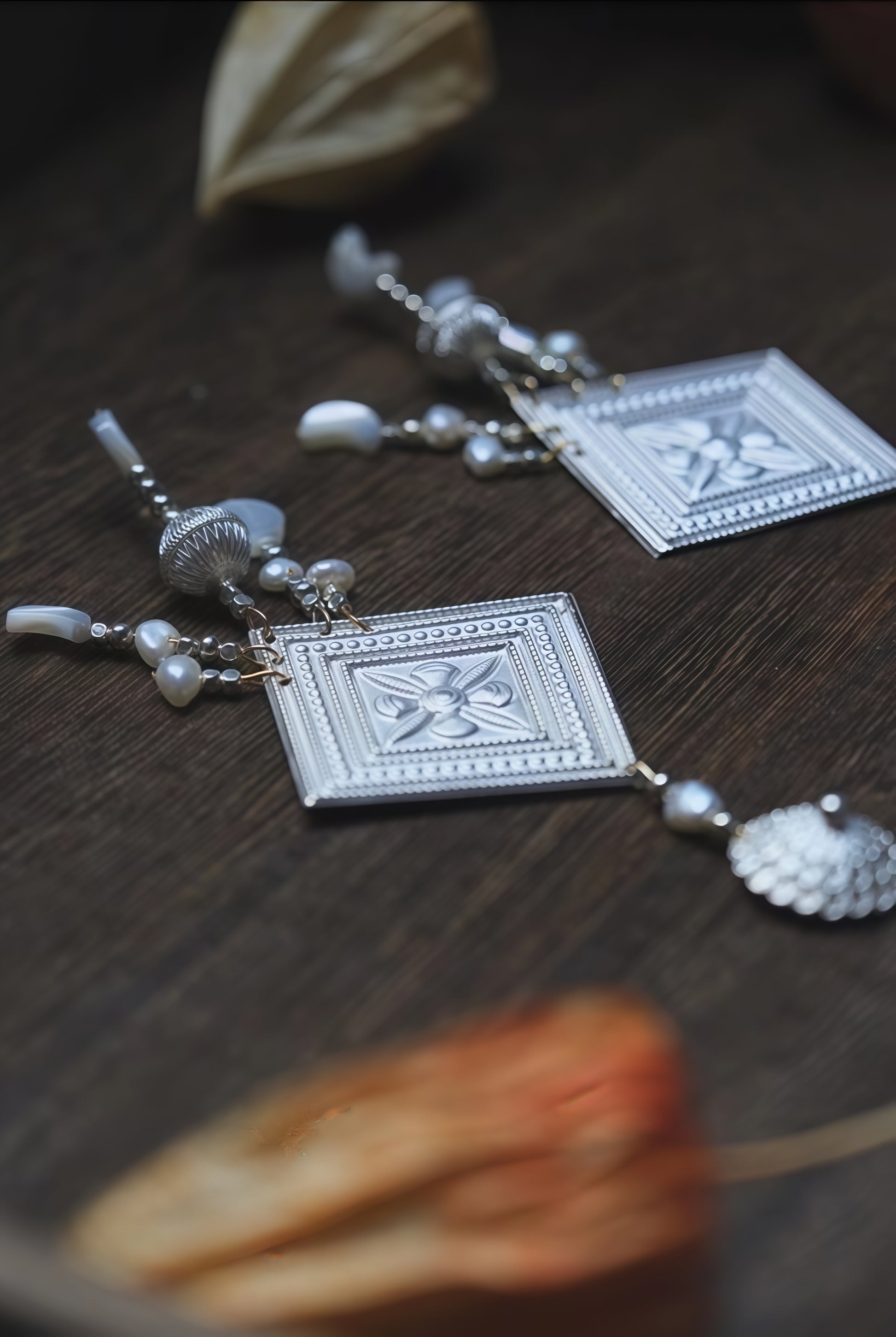 Silver - Patterned Amber Shadows