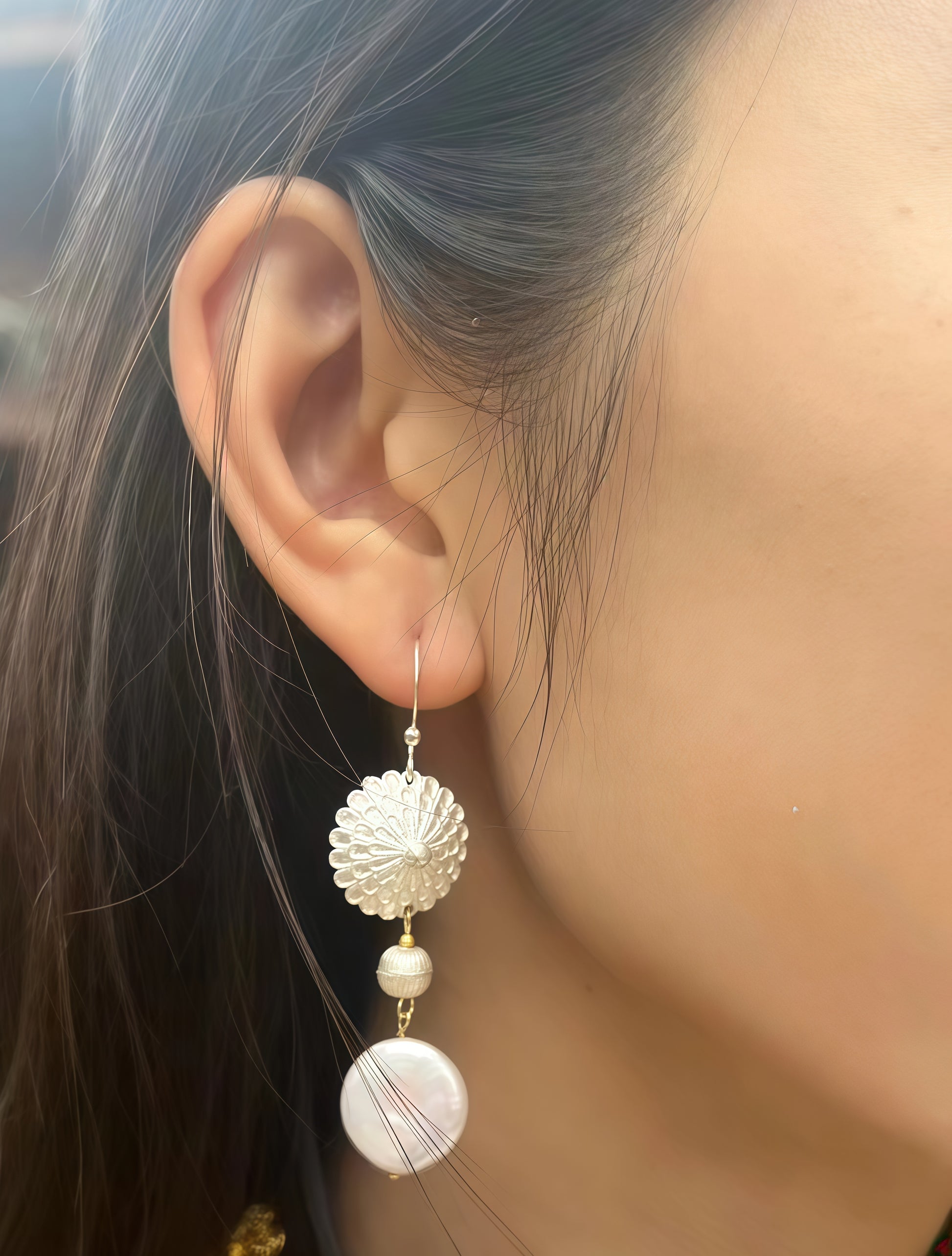 Silver - Patterned Dropping Pearls